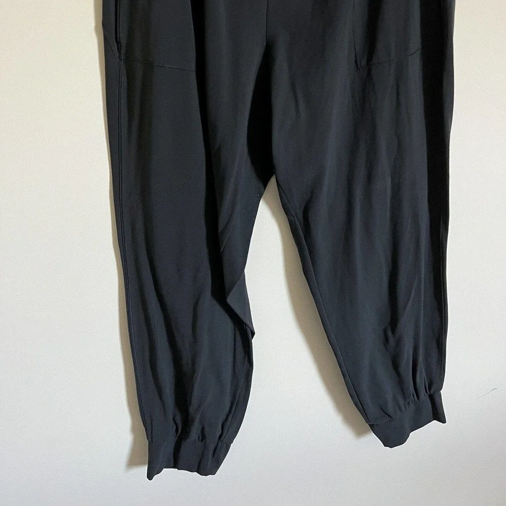 Salutation joggers - Picture 3 of 11